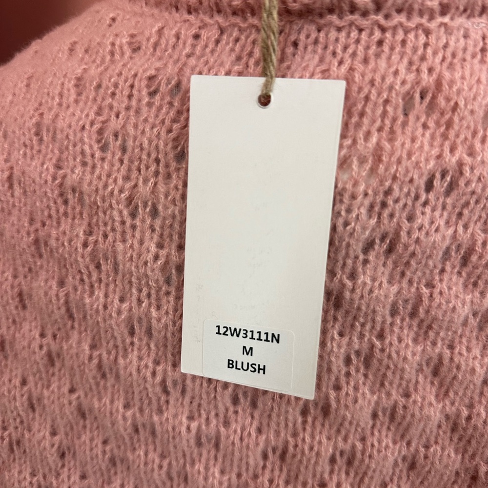 NEW! Very J Crochet Flower Blush Sweater - Picture 3 of 4
